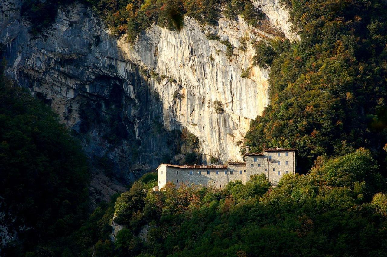 Гостевой дом Il Capuccio San Lorenzo in Campo Экстерьер фото